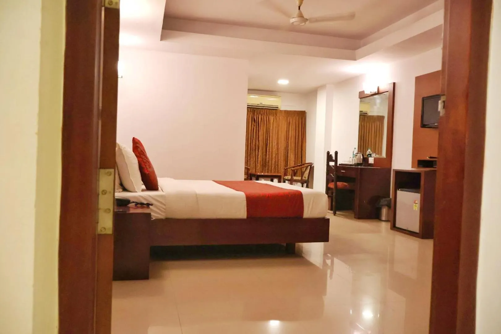 Central By D2V Thrissur Hotel