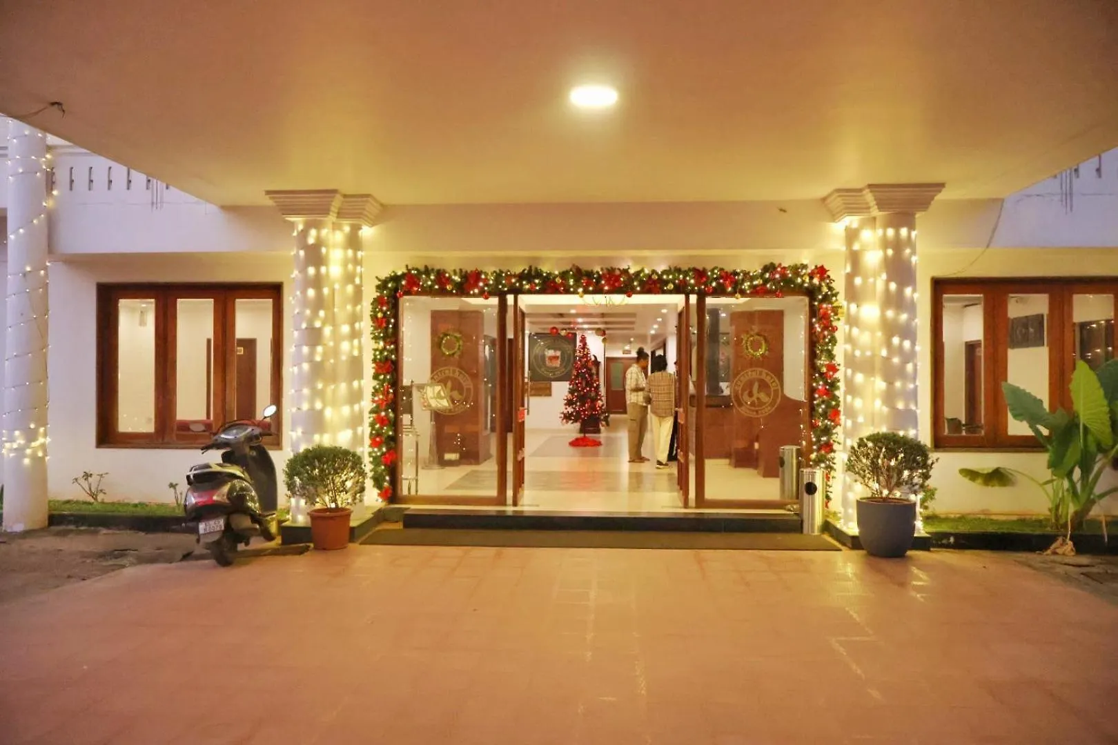 Central By D2V Thrissur Hotel