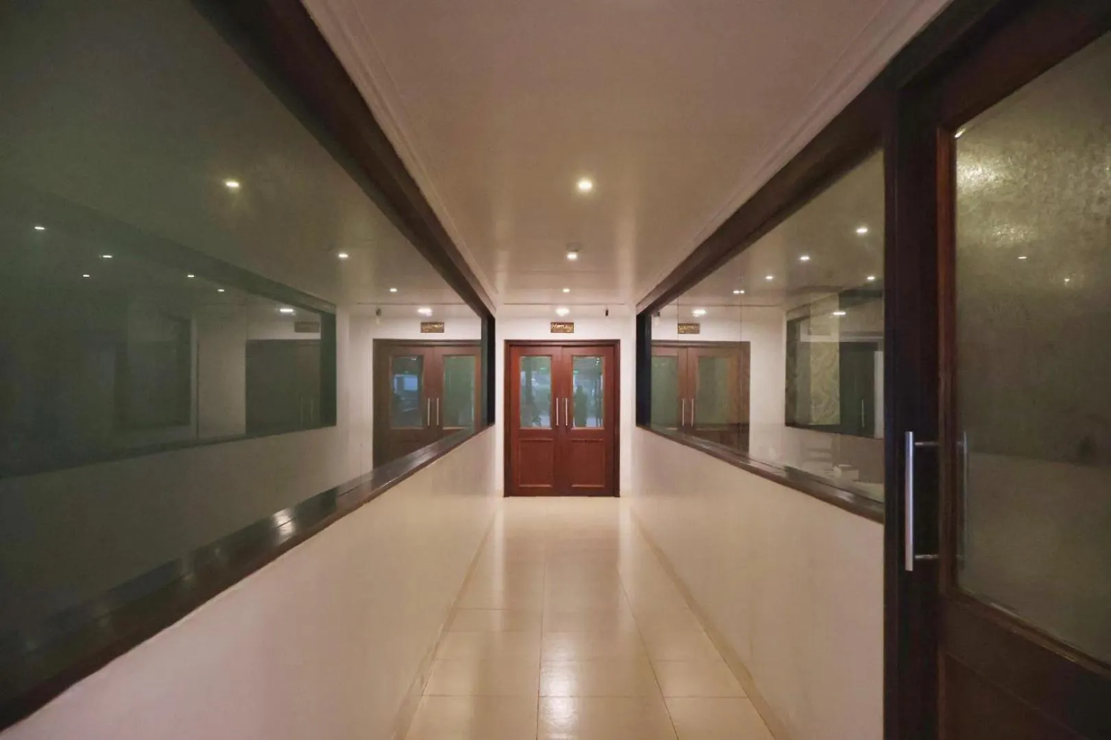 Central By D2V Thrissur